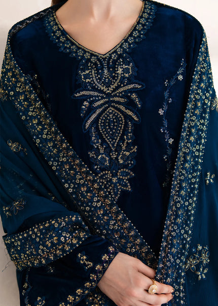 Emaan Adeel | Velvet Affair - Evanthe