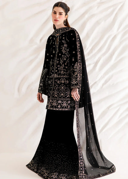 Emaan Adeel | Velvet Affair - Livia
