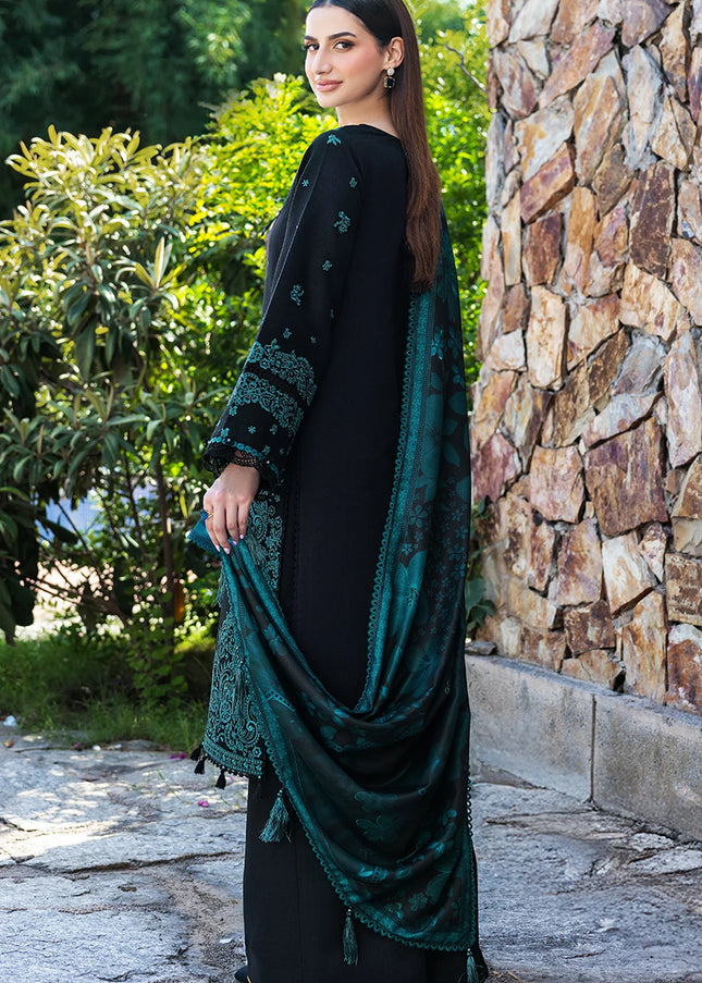 Farasha | Eminence Khaddar F/W '25 - Sepia