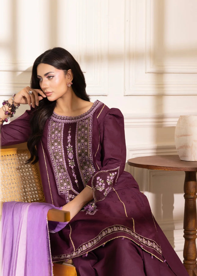 Gulmina | Jacquard '26 - Petunia
