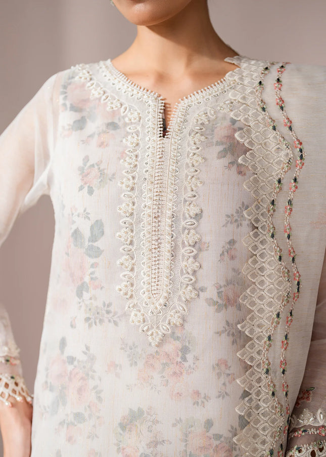 Baroque | Embroidered Cotton Patti UF-4187