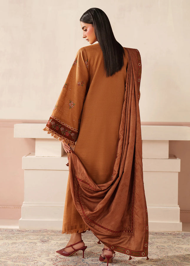 Baroque | Embroidered Khaddar UF-4351