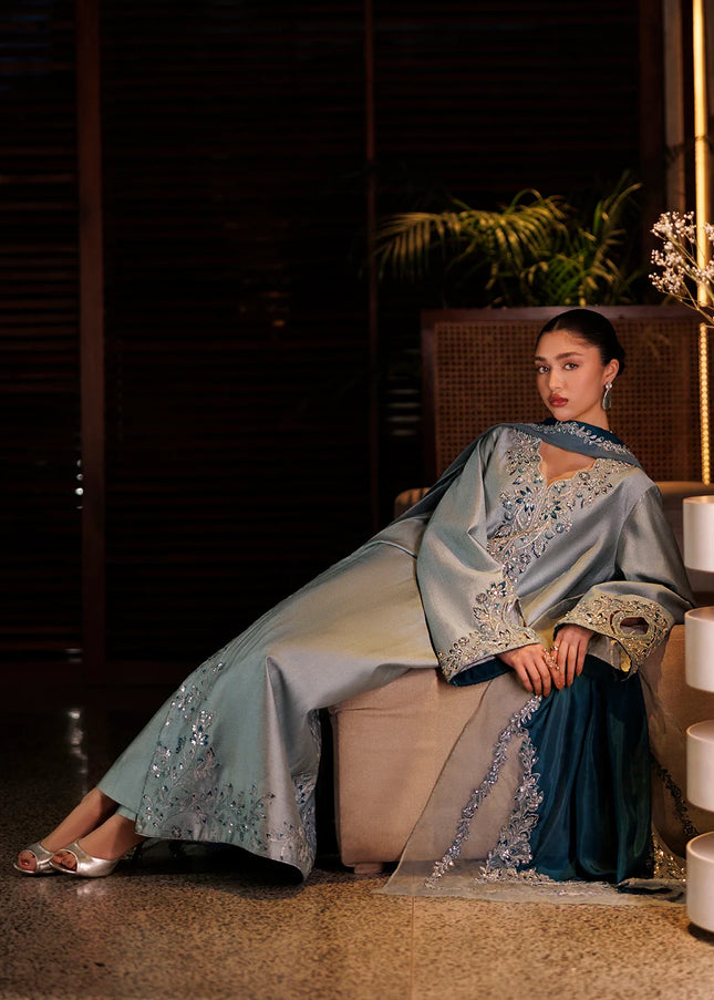 Iznik | Festive Formals ‘26 - UE-717