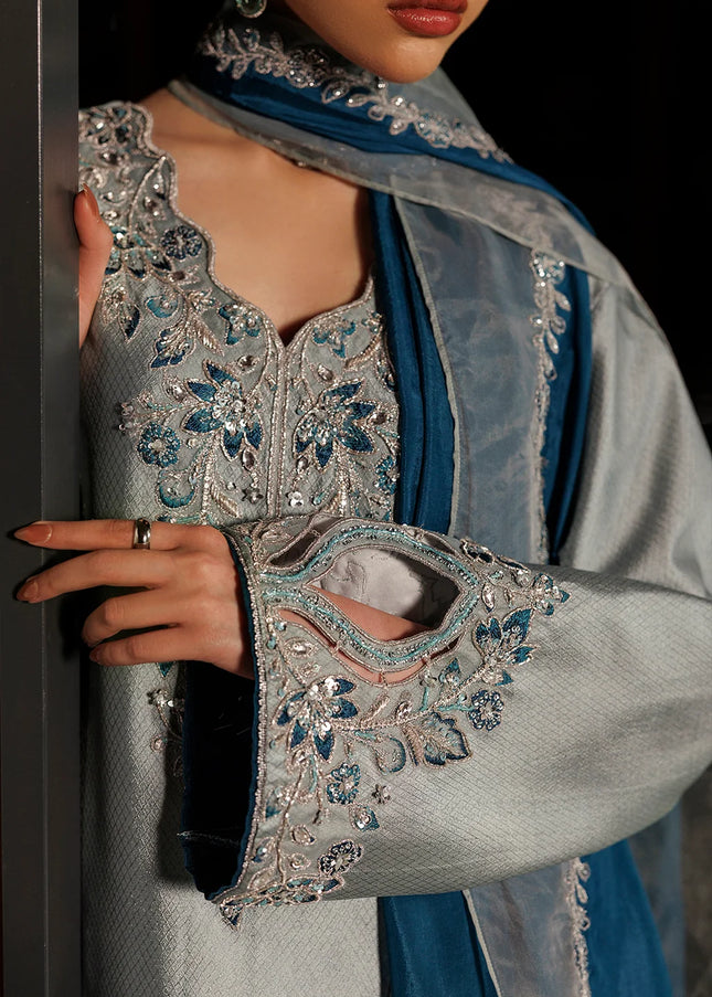 Iznik | Festive Formals ‘26 - UE-717