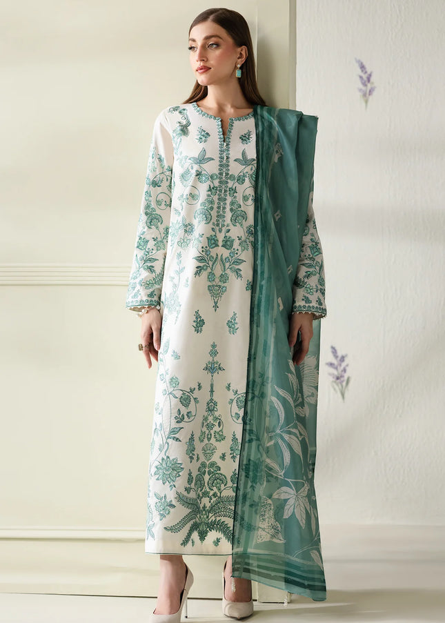 Baroque | Embroidered Jacquard Lawn UF-4430