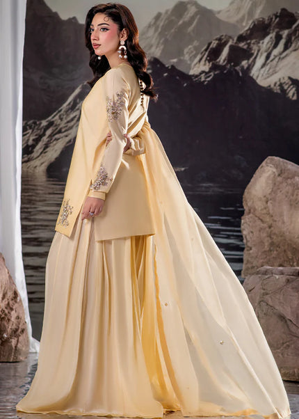 Farrukhzia | Laavni - Skin