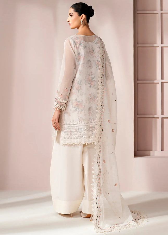 Baroque | Embroidered Cotton Patti UF-4187
