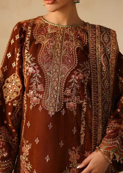 Baroque | Embroidered Velvet UF-4317