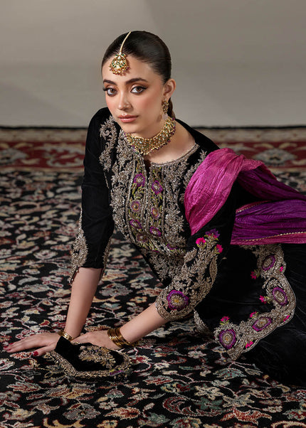 Velvet Hand Embroidered P-290