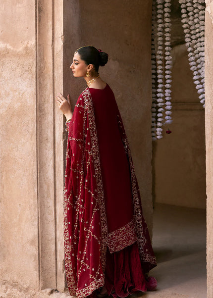 Emaan Adeel | The Empress Wedding Formals - Rosmyn