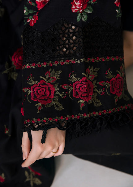 Baroque | Embroidered Lawn UF-361
