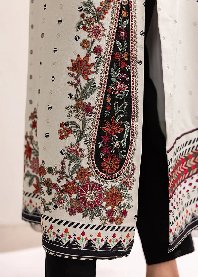 Baroque | Embroidered Lawn UF-4455