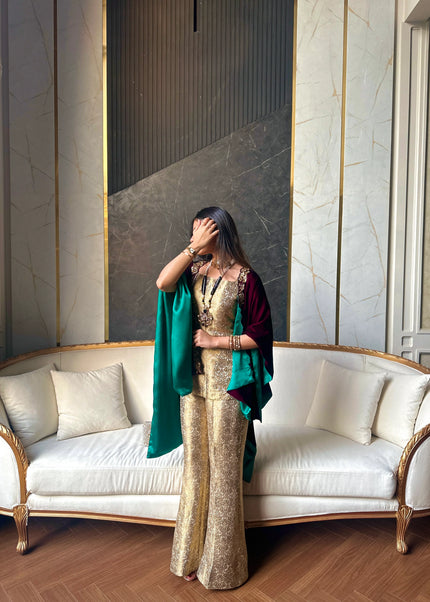 Zainab Shamsi | The Ruby Set
