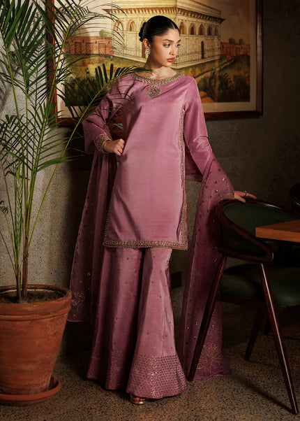 Iznik | Festive Formals ‘26 - UE-726