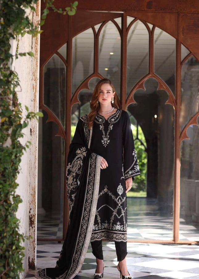Noor By Saadia Asad | Noor Winter Pashmina Shawls '25 - Obsidian