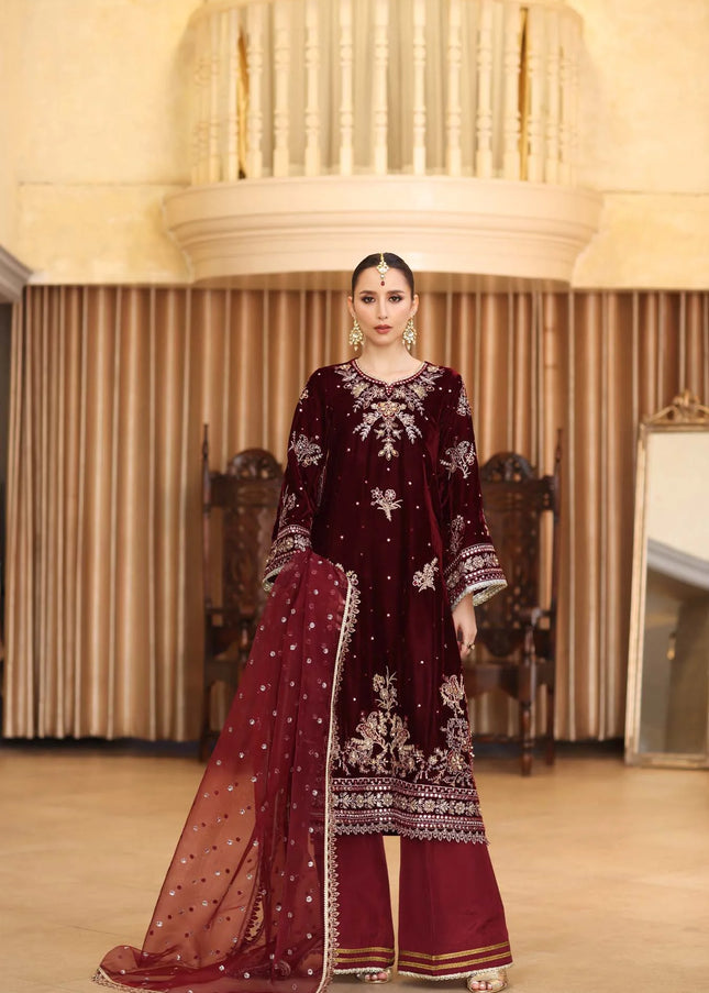 Noor By Saadia Asad | Noor Handcrafted Velvet '25 - Naqsh