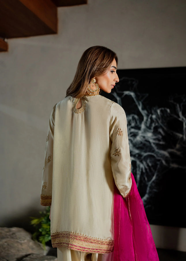 Shanzay Anooshay | Elayah