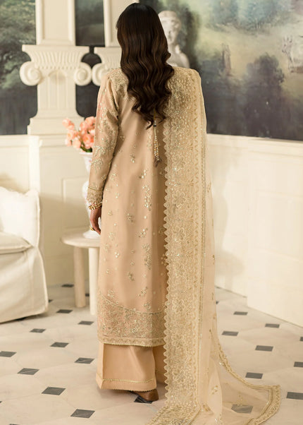 Emaan Adeel | Suave Luxury Formal '24  - Aruna