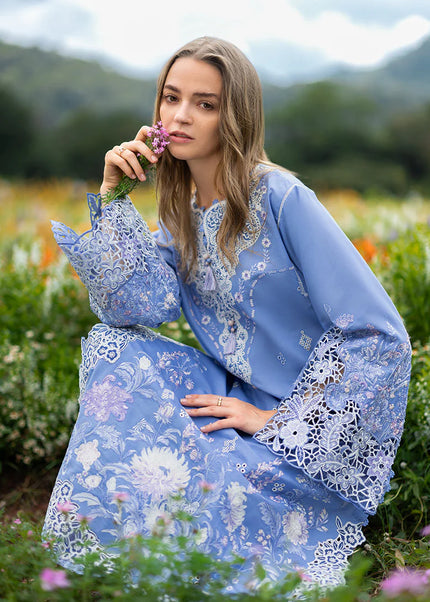Mushq | The Secret Garden - Azure Bloom