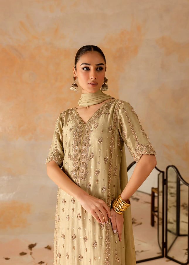 Shanzay Anooshay | Heer