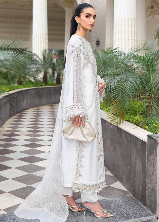 Maria.B | Luxury Lawn - 2601