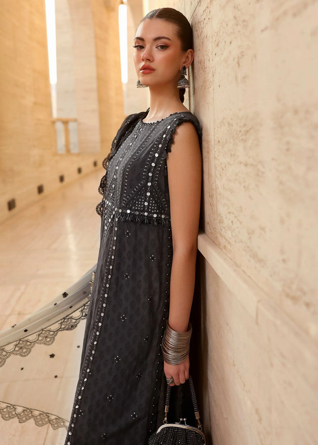 Maria.B | Luxury Lawn '26 - D-2602-B