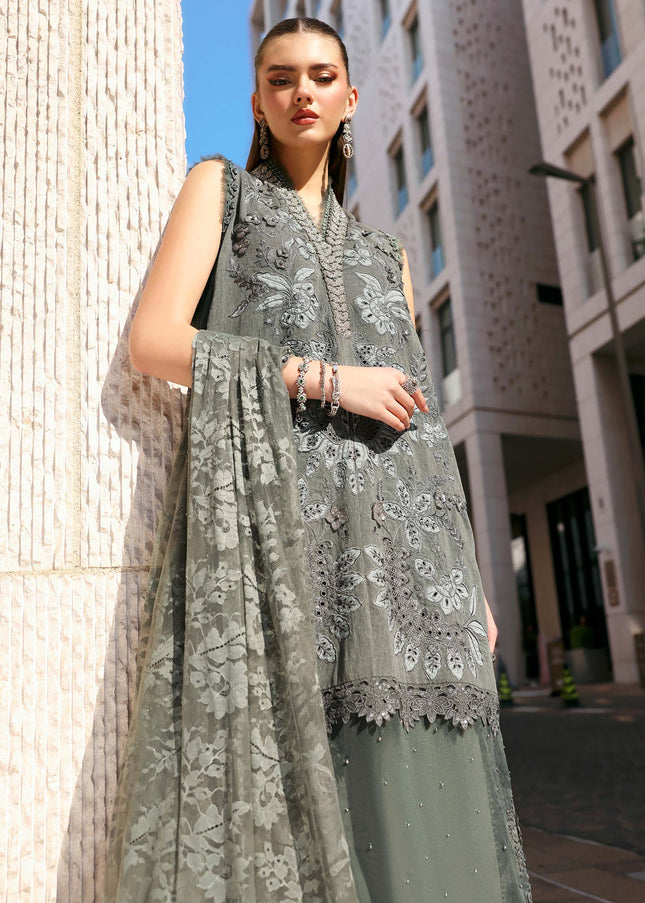 Maria.B | Luxury Lawn '26 - D-2603-B