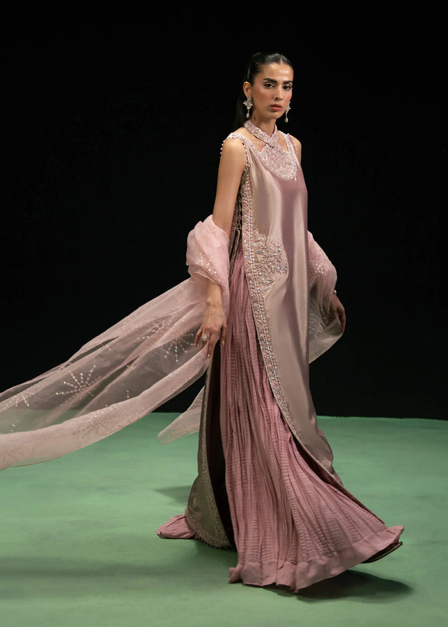 Dastoor | Leia Luxury Pret ’26 - Verya