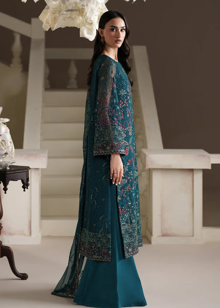 Emaan Adeel | Modern Heirloom - Antique Charm