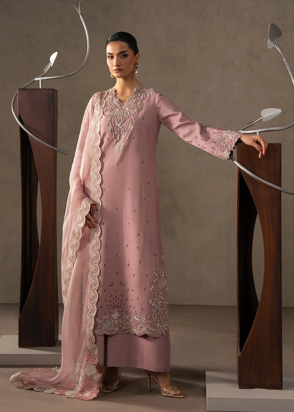 Mohid Shahzad |  Mohar Silk Pret '26 - Avia