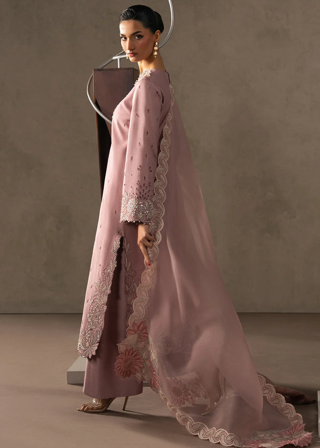 Mohid Shahzad |  Mohar Silk Pret '26 - Avia
