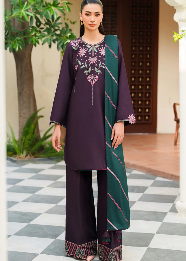 Jazmin | Embroidered Khaddar UW-0163