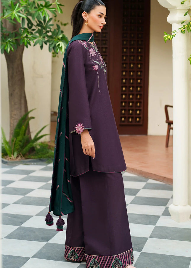 Jazmin | Embroidered Khaddar UW-0163