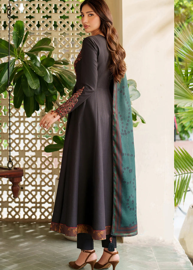 Jazmin | Embroidered Khaddar UW-0149