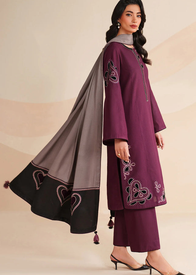 Jazmin | Embroidered Khaddar UW-0218