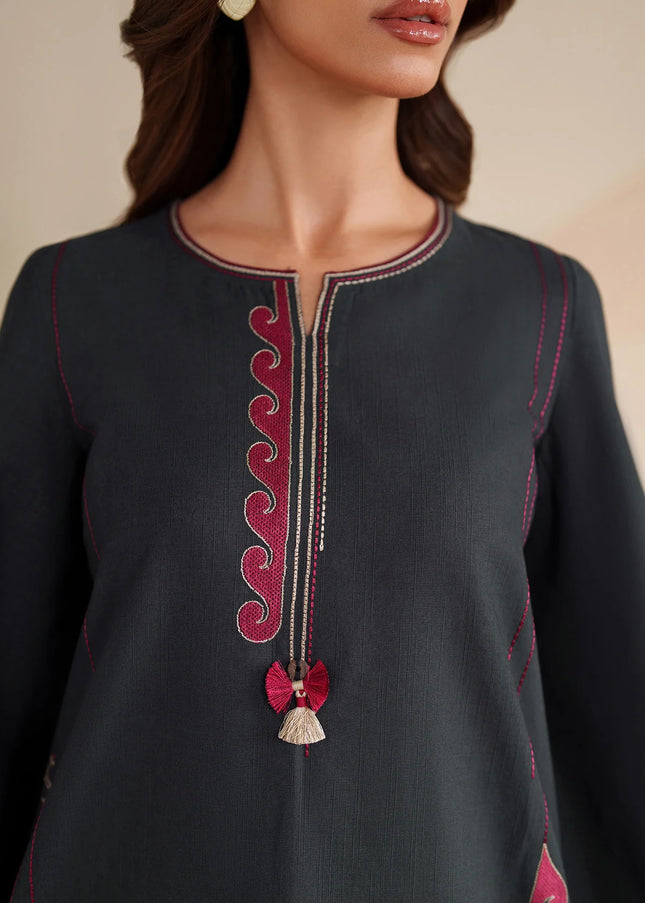 Jazmin | Embroidered Khaddar UW-0227