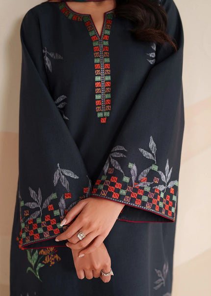 Jazmin | Embroidered Khaddar UW-0226
