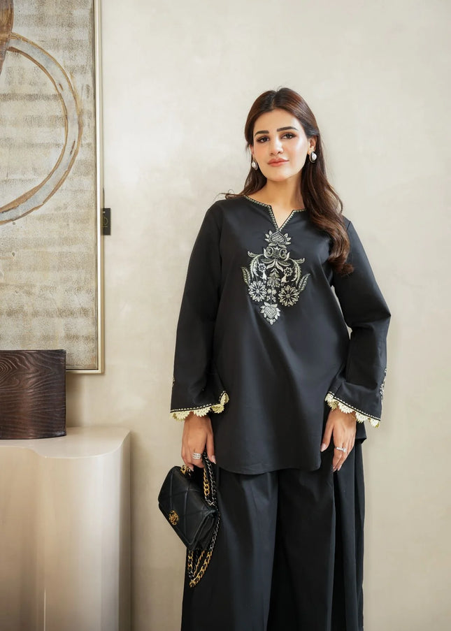 Faiza Faisal | Fnf Co-ord Edit - Black Eclipse