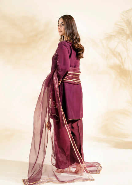 Faiza Faisal | Elara - Plum Royale