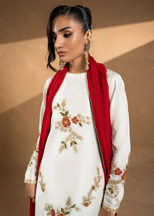 Amber Imran | Lumiere - Daylily