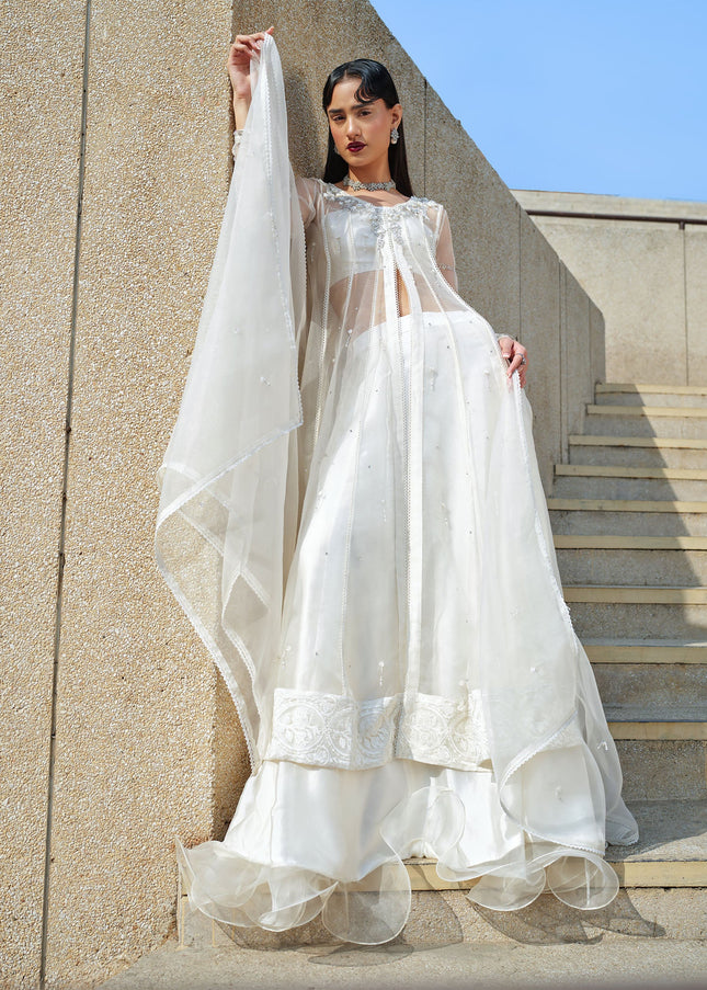 Mahum Asad | Sarai - Crown