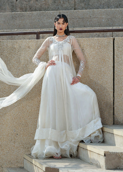 Mahum Asad | Sarai - Crown