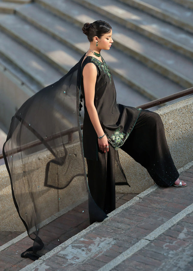 Mahum Asad | Sarai - Onyx