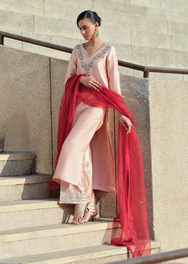 Mahum Asad | Sarai - Crimson