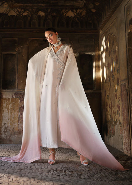 Mahum Asad | Silence She Enters - White Noise