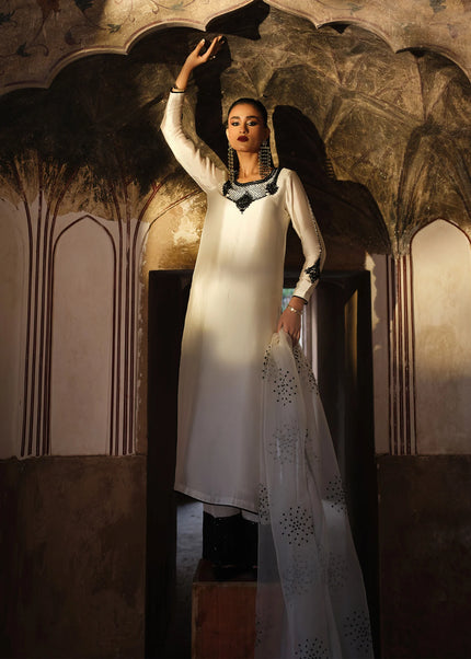 Mahum Asad | Silence She Enters - Clean Threat