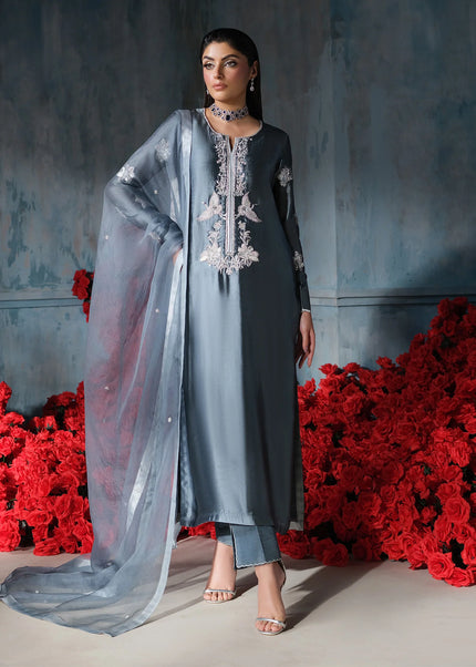 Mahum Asad |  Reign A/W Luxury Pret 24' - Elaina