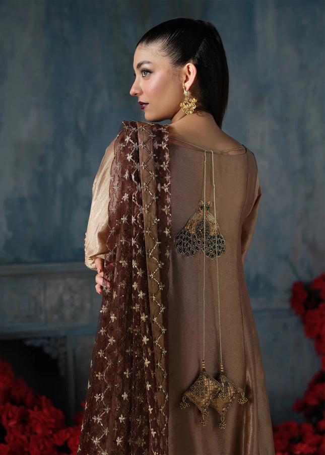 Mahum Asad |  Reign A/W Luxury Pret 24' - Kiara