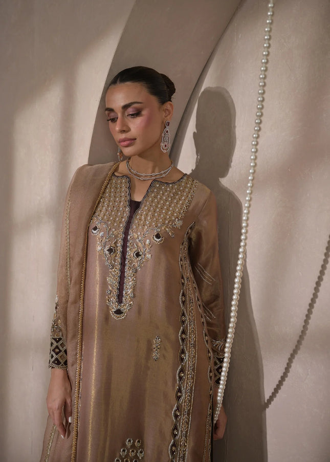 Nimrah | Zeina Festive Formals - Vanya