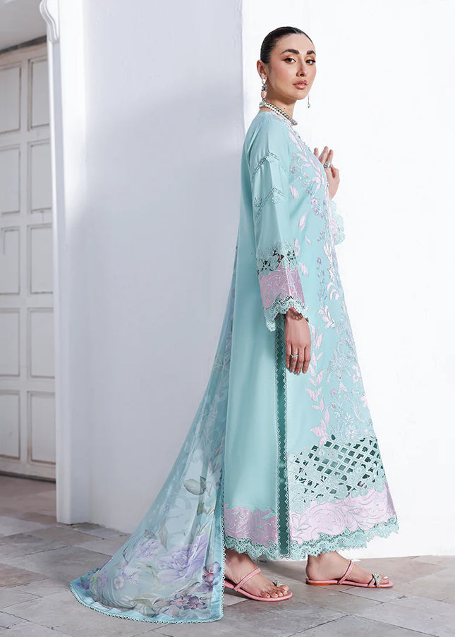 Roheenaz | Floral Reveire Luxury Lawn - Dewy Mist
